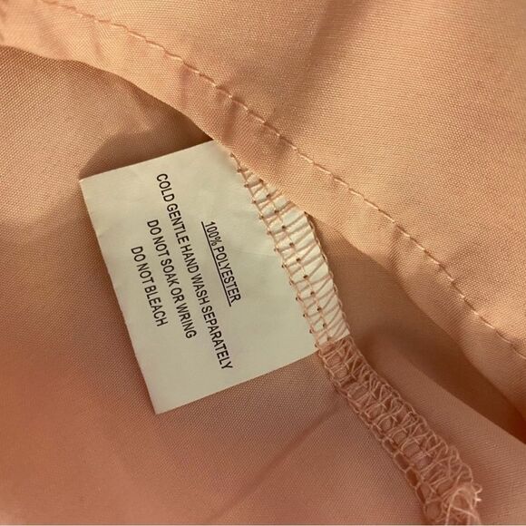 Selfie Leslie Sally Angel Sleeve Open Back Dress Floral Print Pink - Picture 14 of 16